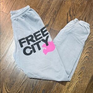 Freecity Women's Gray Pants with Pink Logo